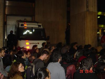 Manifestación ante la Bolsa de Barcelona LIBERTAD ENRIC DURAN.